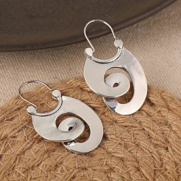 Vintage Inspired Boho Spiral Hoop Earrings | .925 Silver Plated Copper - Picture 1 of 4